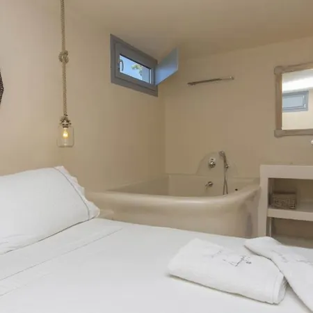 Apart-hotel Ampelos 3*