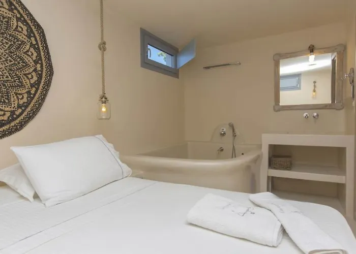 Hotel apartamentowy Ampelos 3*