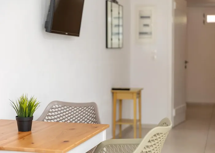 Hotel apartamentowy Ampelos Pláka