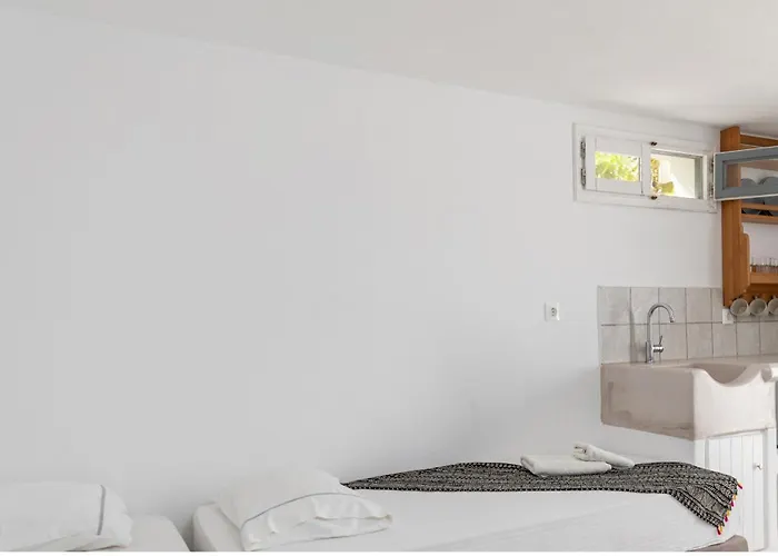 Ampelos Hotel apartamentowy Pláka