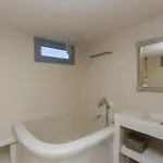 Aparthotel Ampelos