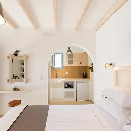 Aparthotel Ampelos 3*