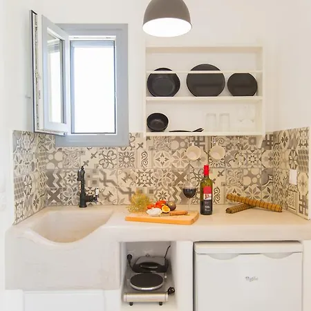 Ampelos Apartahotel 3*